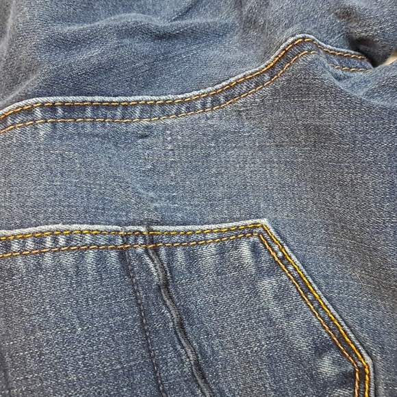 American Eagle Super Strech Skinny Jeans - Size  2 - Picture 5 of 7